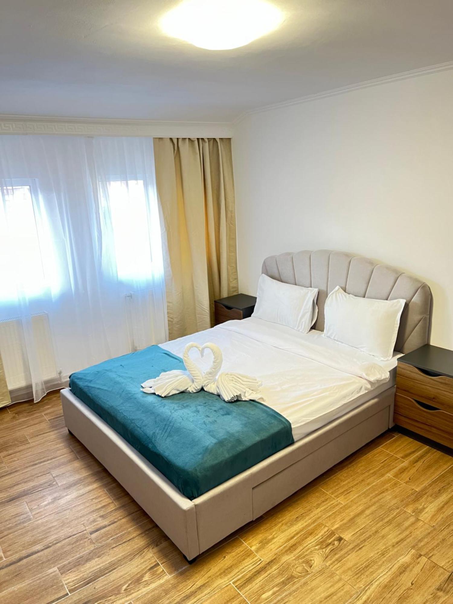 Ndl City Center Apartment คลูจ-นาโปกา ภายนอก รูปภาพ